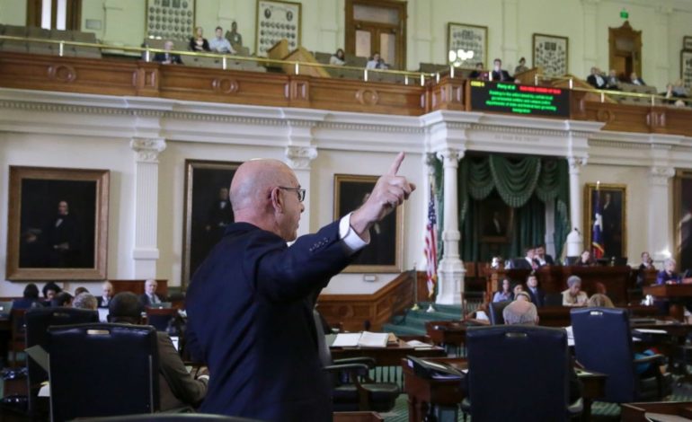 Texas state advocates anti-sanctuary bill