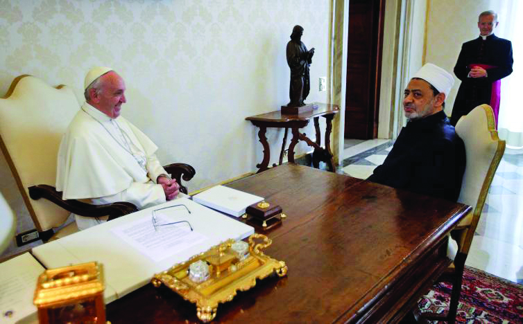 Pope visits Egypt to mend ties between Muslims and embattled Christians