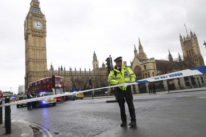 Assailant shot, at least a dozen injured in incident at UK parliament