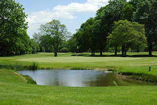 Dearborn Heights considers purchasing Warren Valley Golf Course