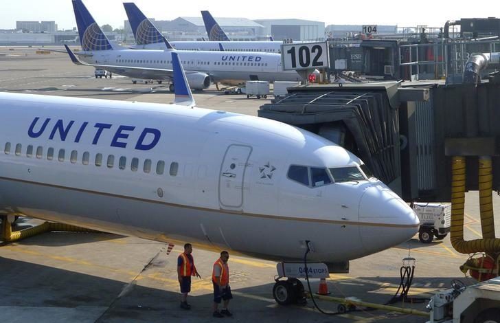 Passenger dragged from United Airlines flight in ‘upsetting event’