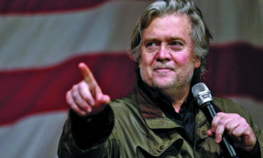 Bannon steps down from Breitbart News after drawing fire from Trump