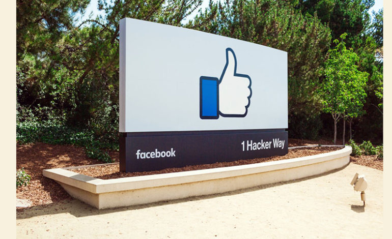 Report: U.S. negotiating multibillion-dollar fine with Facebook