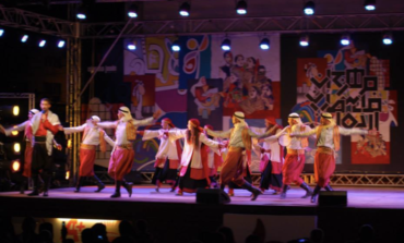 Fordson High School hosts Palestinian folk dance troupe performance