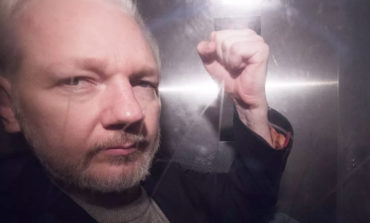 DOJ charges WikiLeaks founder Julian Assange with espionage
