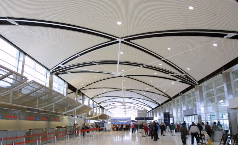 Travelers rank Detroit Metropolitan as the best mega airport in America