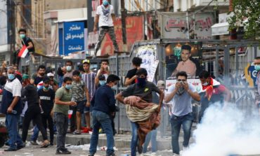 Iraqis defying bloody crackdown, continue protesting against government corruption and dire living conditions