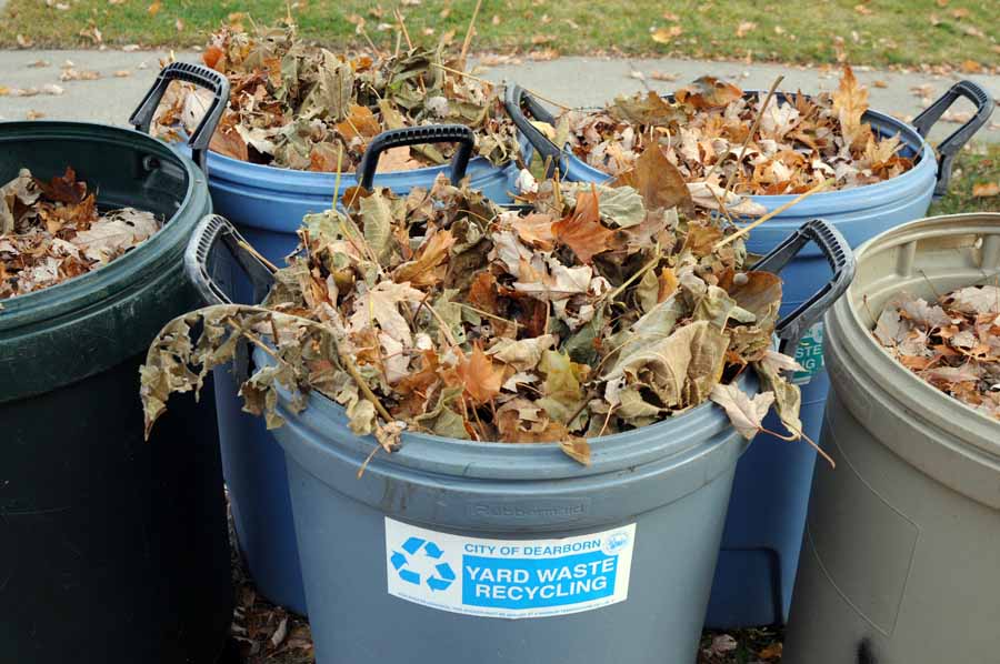 Plastic Bags Not Accepted for Curbside Yard Waste Beginning March