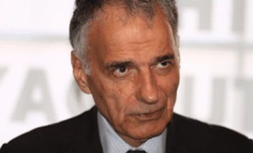 Ralph Nader pens open letters calling for removal of President Trump for abuse of war powers, corporatism