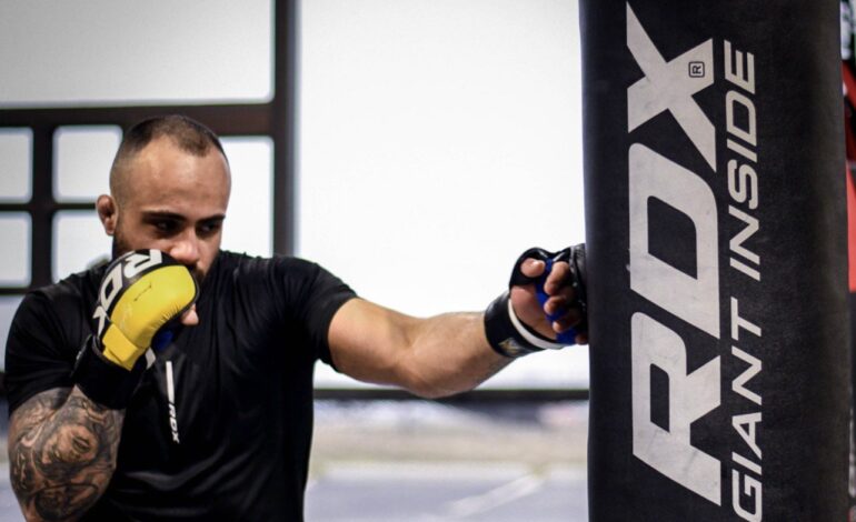 Professional MMA fighter Abe Alsaghir wins latest fight, currently undefeated