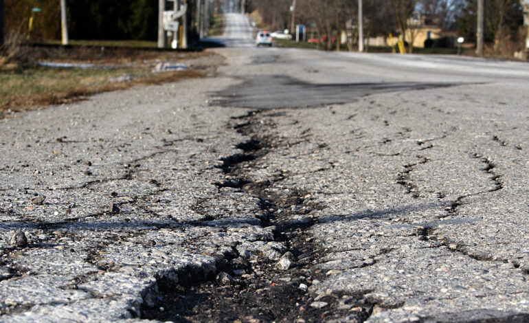 New poll shows Michigan voters rank fixing roads and infrastructure as top priority after COVID-19 economic recovery