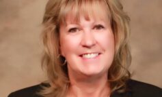 Councilwoman Denise Malinowski-Maxwell running for mayor