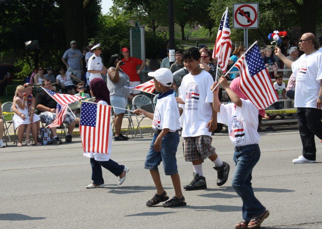 Yemeni Americans participate in Dearborn's 2012 Memorial Day Parade