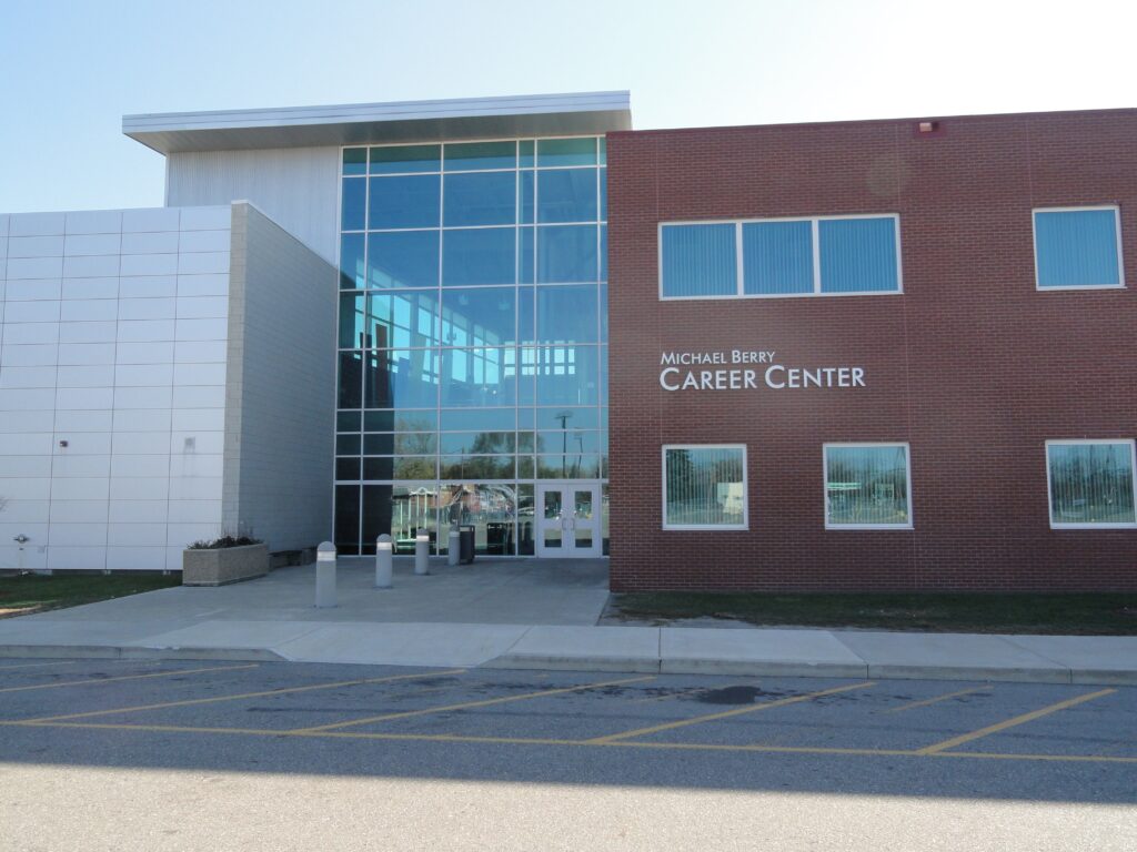 Dearborn high school students can participate in a free summer program