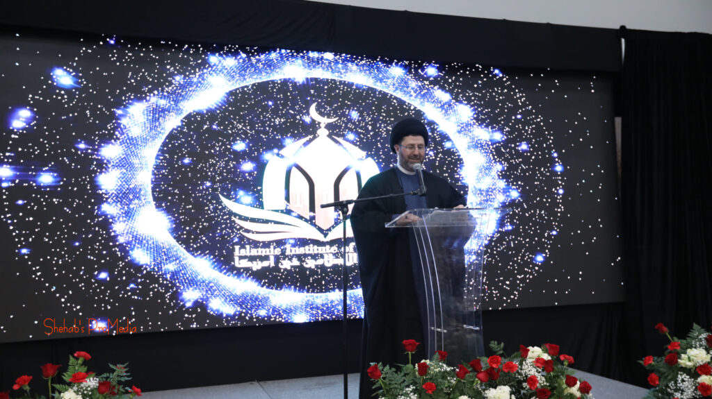 Sayyed Qazwini addressing the guests at the IIA annual banquet.