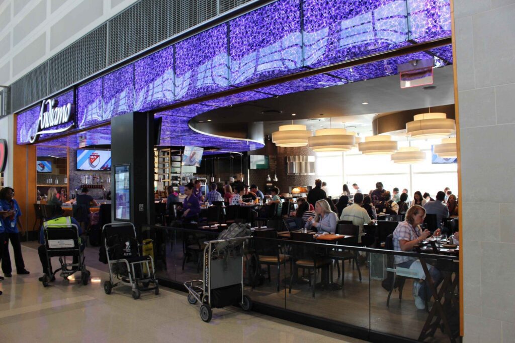 Detroit Metropolitan Airport seeking concession workers at job fair