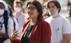 Tlaib introduces Restaurant Workers Bill of Rights to improve the lives of restaurant workers nationwide