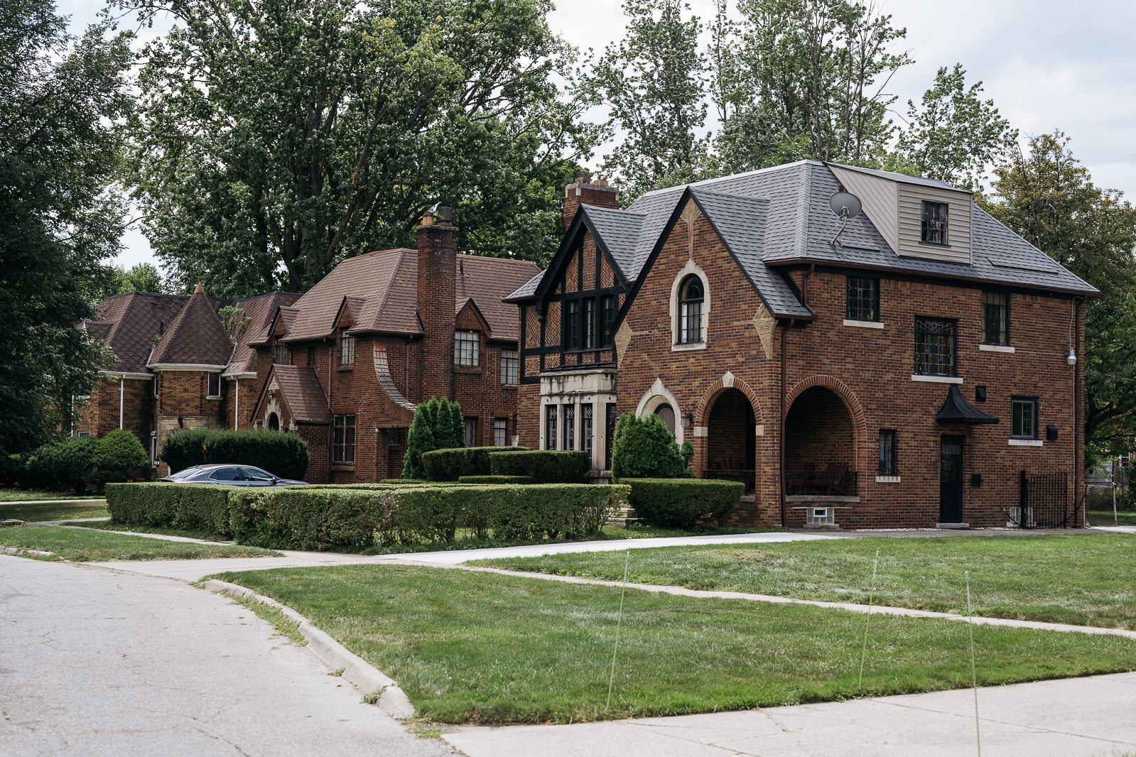 Resilient Neighborhoods A residentled group has drastically cut