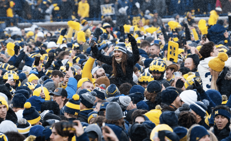 Michigan allows alcohol sales at college sporting events