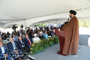 Qazwini adressing officials, community and religious leaders during the ceremny of the groundbreaking of the new center. – Photo a courtesy of the Islamic Institute of America