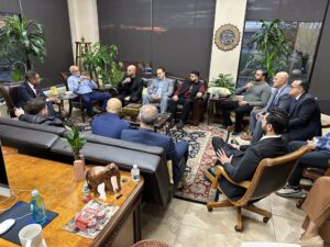 Hill Harper meeting with Arab Americans in November 2023 in the presence of Wayne County Executive Warren C. Evans and his deputy Assad Turfe at the offices of The Arab American News in Dearborn, Michigan – Photo by The Arab American News