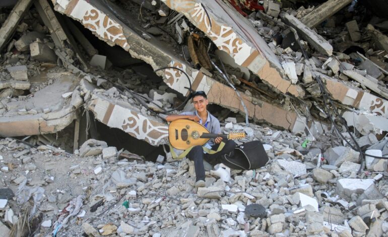 Gazan teen musician sings for children who endure the daily horrors of war