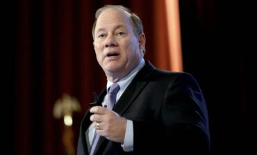 Detroit Mayor Duggan announces he won't seek re-election, doesn't disclose future plans