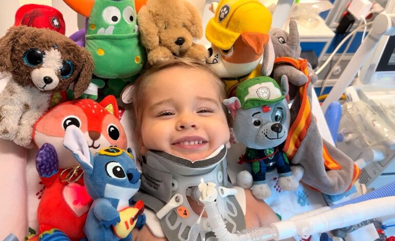 Arab American neurosurgeon Mohamad Bydon performs “miracle” surgery in Chicago