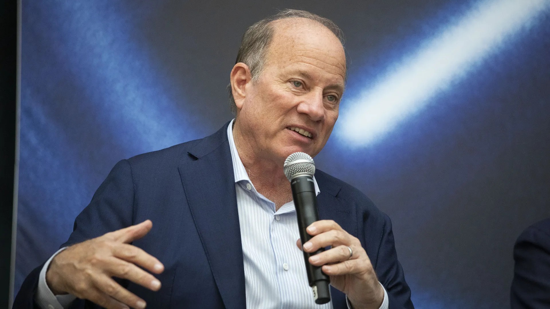 Duggan suspends his campaign for governor.