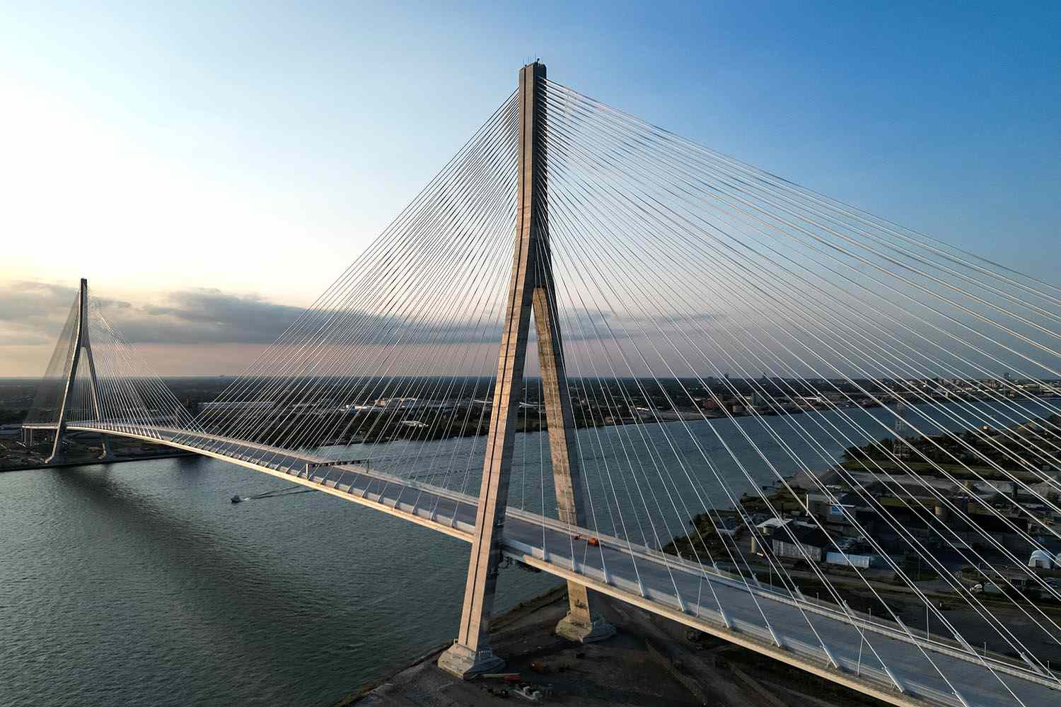 Tariff dispute clouds opening of $4.7 billion Gordie Howe Bridge